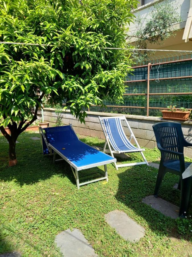 Bilocale Climatizzato A 850M Dalla Spiaggia Casa Katia Marina di Massa Exteriör bild